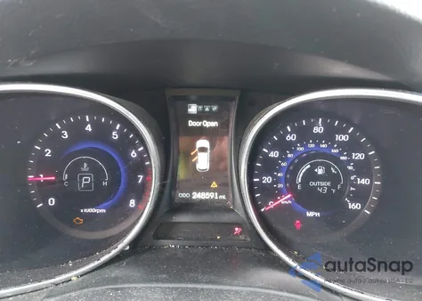 2014 Hyundai Santa Fe Sport 2.0L Turbo z USA, uszkodzony, nr VIN 5XYZUDLA9EG223761